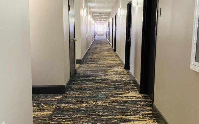 BridgePointe Inn & Suites by BPhotels, Lincoln I-80/27th St