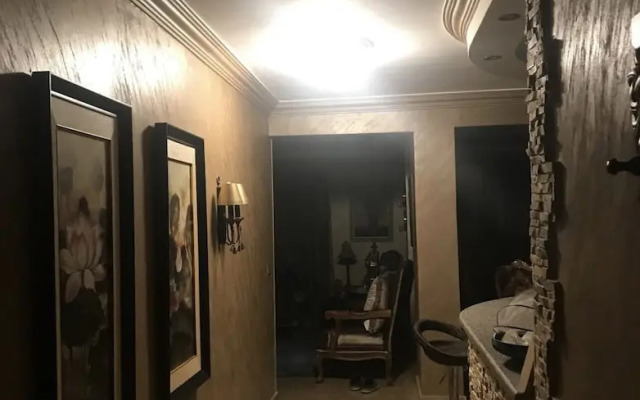 Immaculate 2-bed Apartment in Kafr Nassar