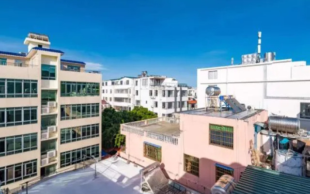 Sanya Moonlight Seaview Surfing Homestay (Wuzhizhou Houhai Branch)