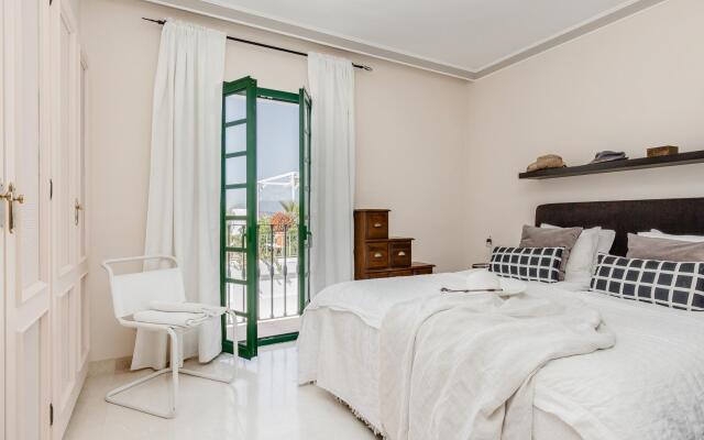 Penthouse with amazing views of the golf valley