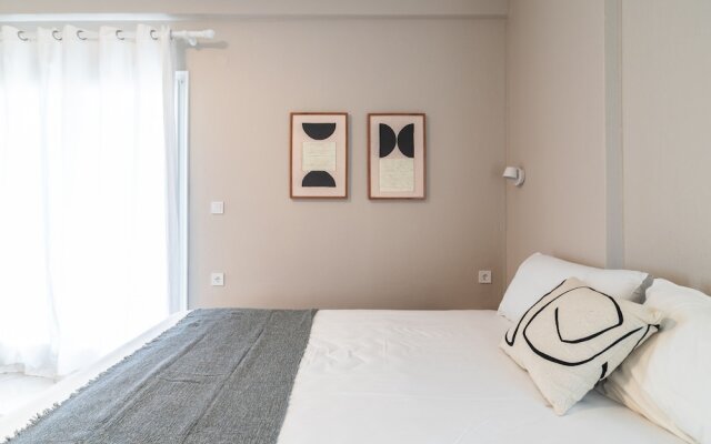 Blue Hug Apartments