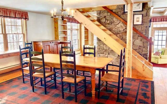 Lake Retreat by Bretton Woods Vacations