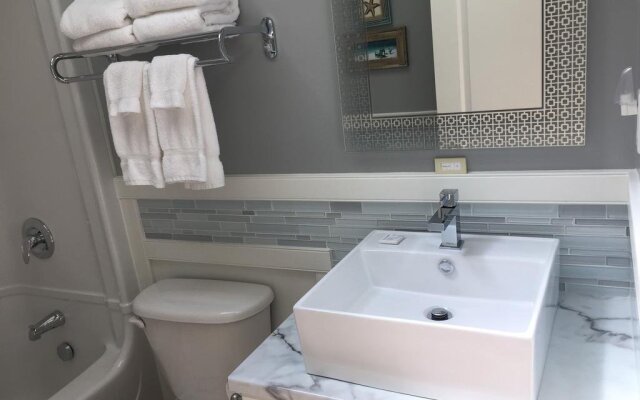 Lantern Hill & Hollow