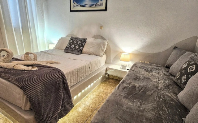 Room in Studio - Pleasure Studios2 Peson 3