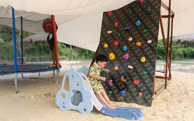 Wangyao Riverside Resort