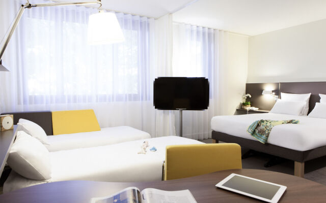 B&B HOTEL Rueil-Malmaison Gare