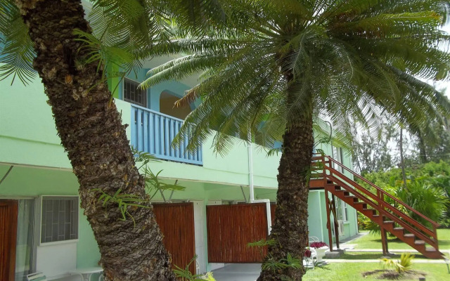 Palm Garden Hotel