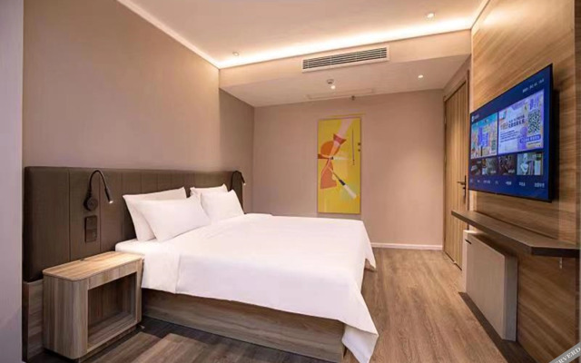 HanTing Hotel (Hebi Xun County)