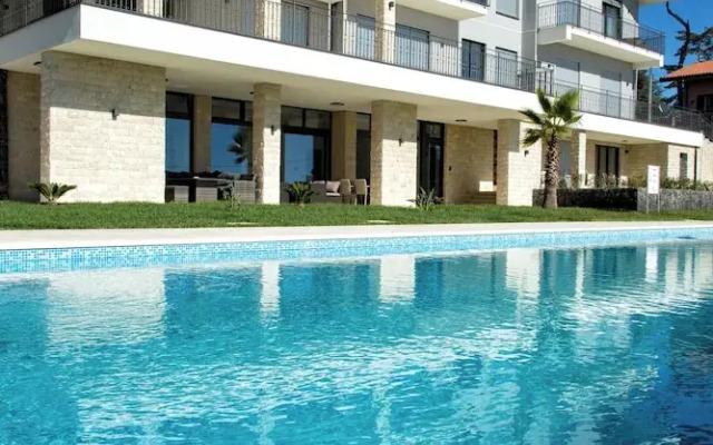 Villa Rita Pool & Spa