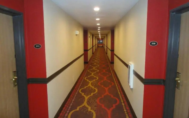 Red Lion Inn & Suites Kent Seattle Area