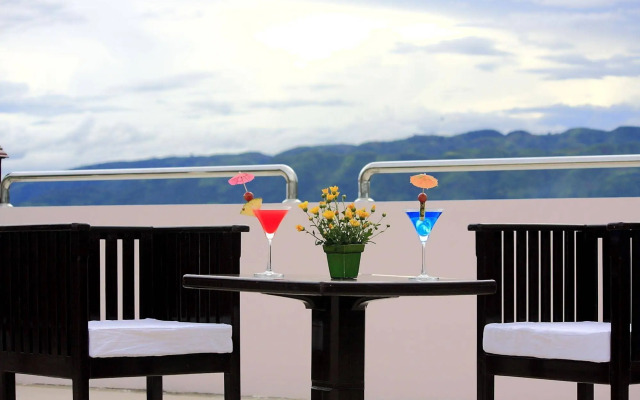 Inle Lotus Hotel