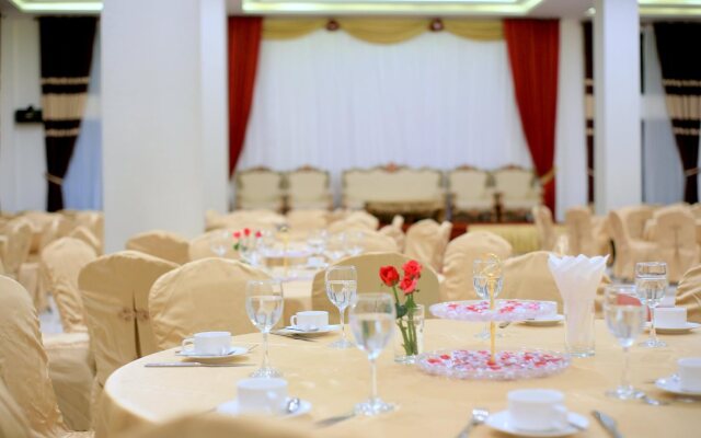 Glorious Monywa Hotel