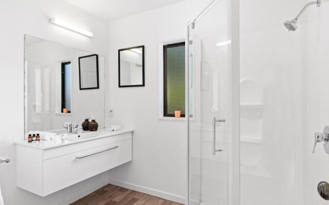 Town Centre Location With Stunning View - Unit 8