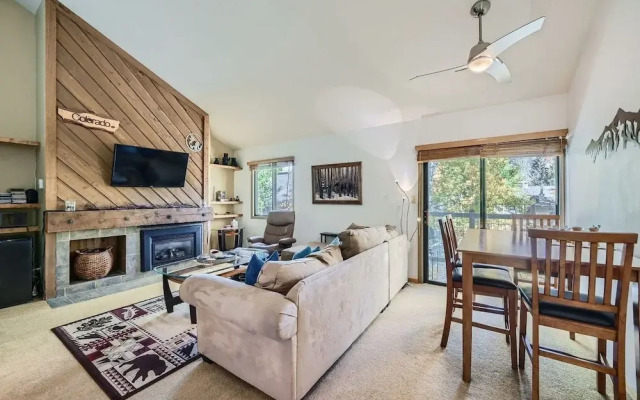 1147 Flying Dutchman 1 Bedroom Condo