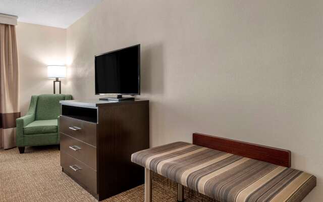 Comfort Suites Miamisburg - Dayton South