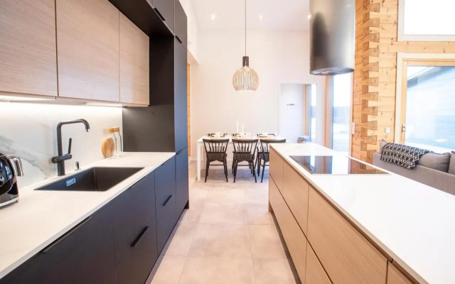 Riverside luxury suites
