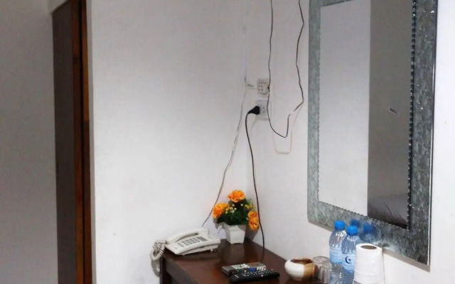 Al-Sana Hotel