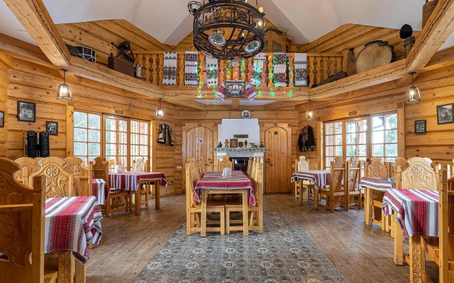 Апарт-Готель "Панщина"