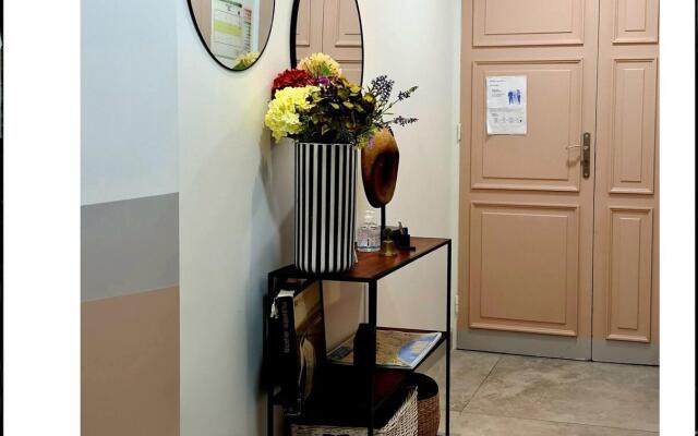 Le Petit Trianon et Le Charme des Suites