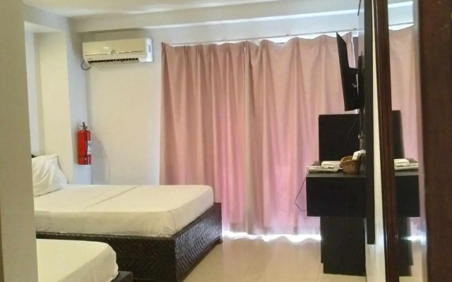YCL Hotel
