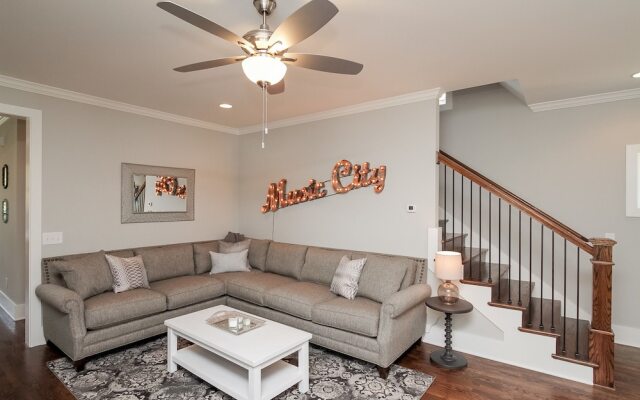 Brand New Luxurious 4BR