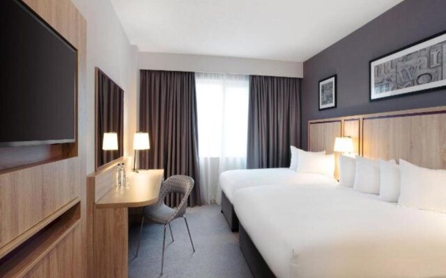 Leonardo Hotel London Watford - Formerly Jurys Inn