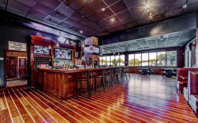 Southern Breeze Lodge