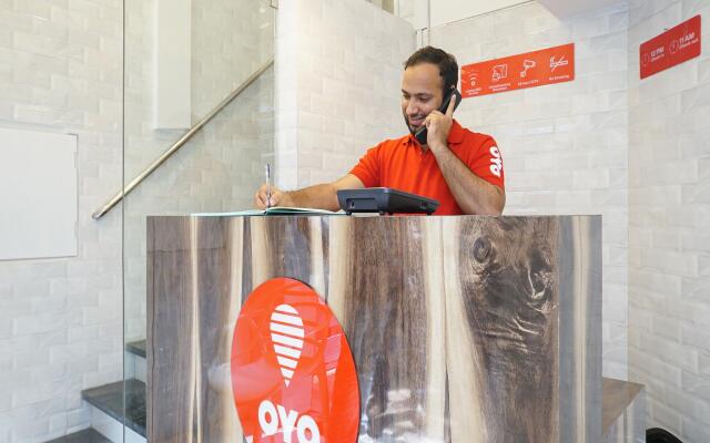 OYO 18995 Hotel Airport Annex