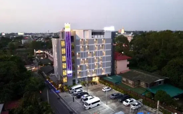 Nakara Hotel