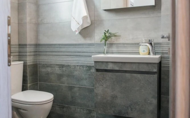 Onar Zin Seabliss - Penelope Gem Suite