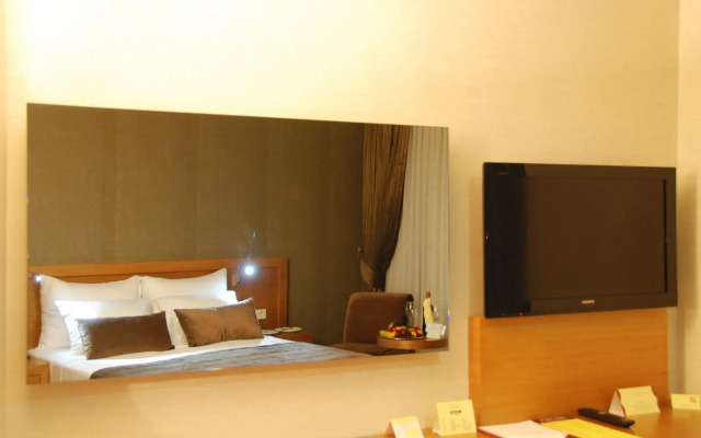 Volley Hotel İzmir