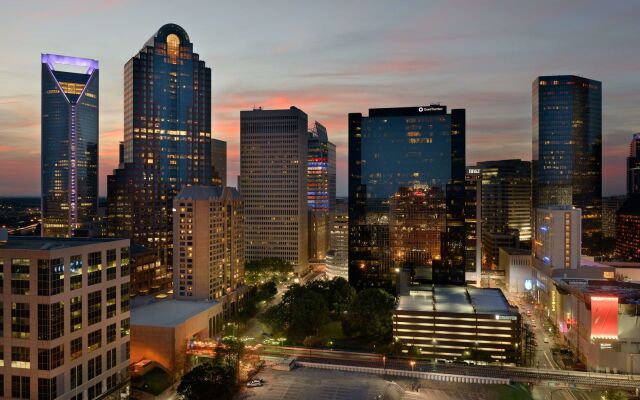 Hilton Charlotte Uptown