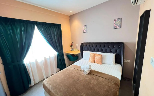 The Tree Boutique Hotel