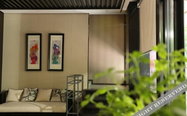 Future Livable Hotel (Jiankan Road Night Market Zhengda No. 2 Affiliated Hospital)