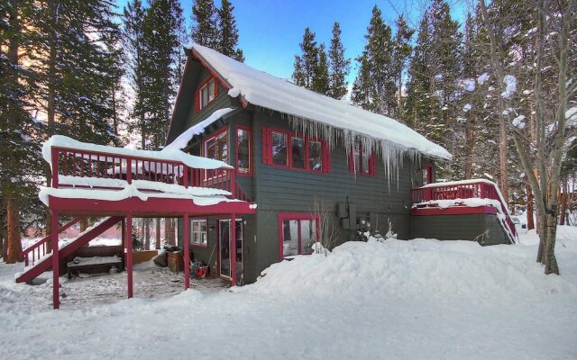 Whispering Pines - 4 Br Home