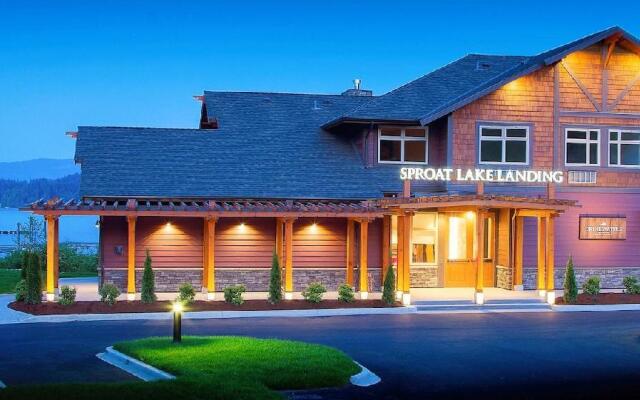 Sproat Lake Landing Resort
