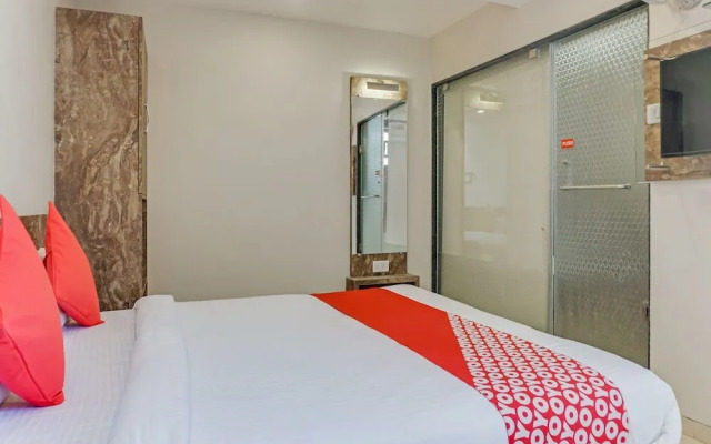 OYO 22571 Hotel Sarathi