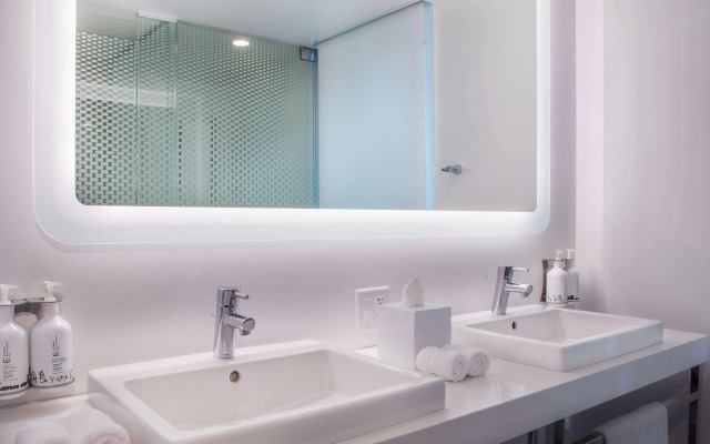 YOTEL Washington DC