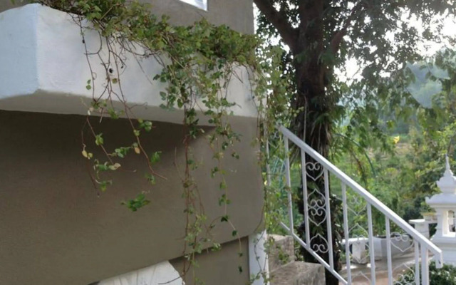 Ruen Roylanna Resort