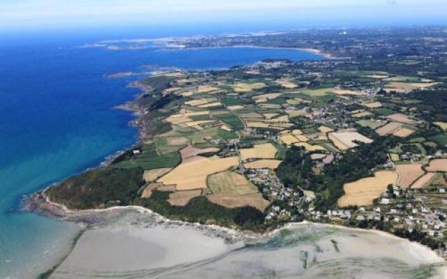 Holiday home Kerham Huellan