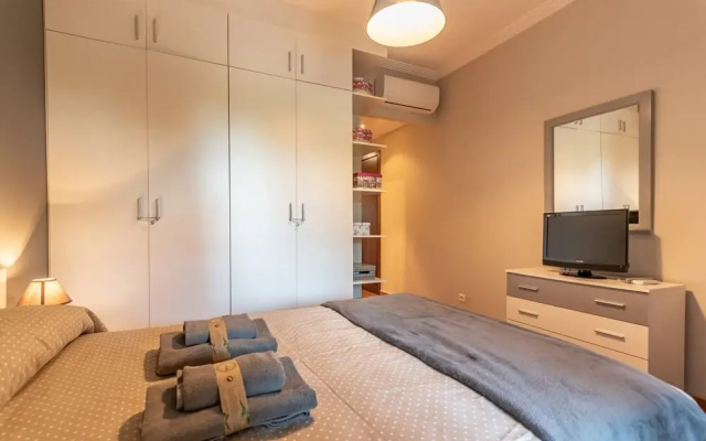 Apartment in Isla Canela for 5