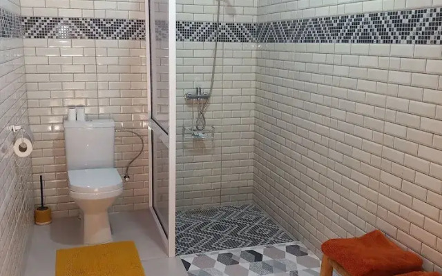 Room in Guest Room - Riad dar Tazoulte Bedroom