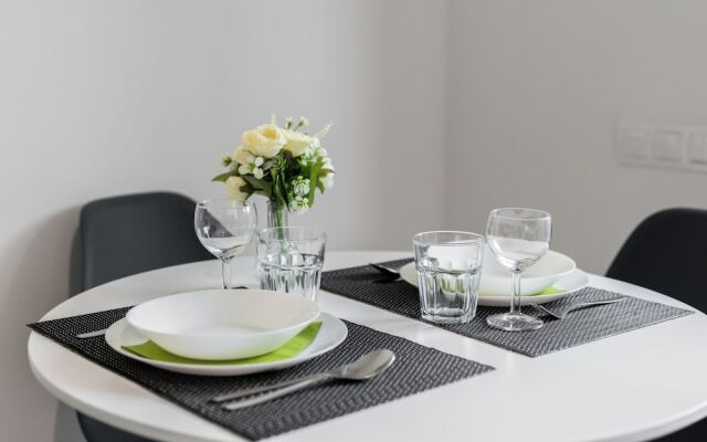 Studios Krośnieńska by Renters