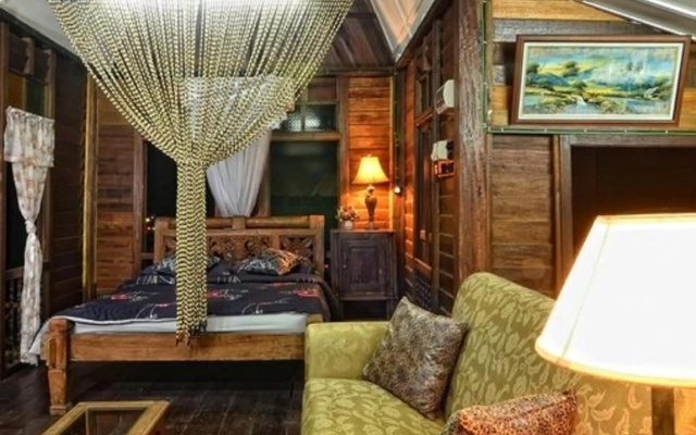 OYO Home 90745 Desa Balqis Beach Resort – Guest Rooms – Alor Gajah
