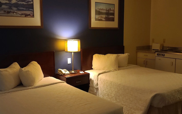 Empire Inn & Suites