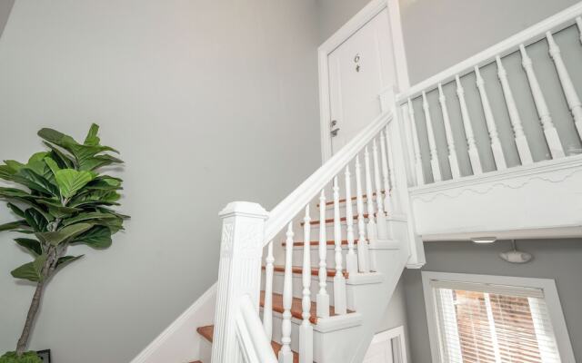 Findlay Market Suite 6