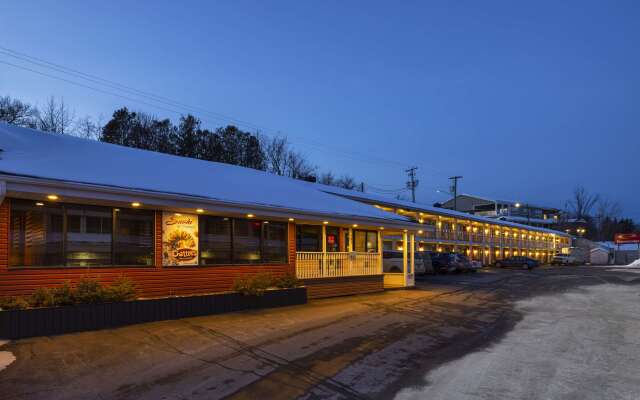 Econo Lodge Miramichi