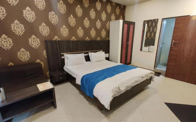 Hotel Savera