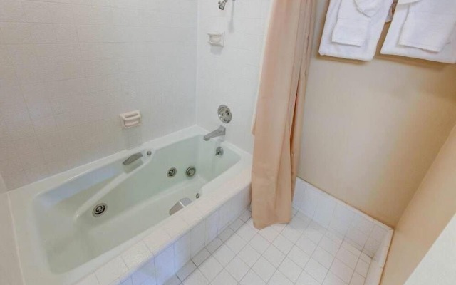 Aspen Creek 204 - Three Bedroom Condo