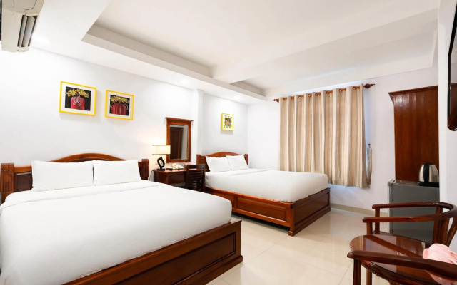 Hoang Hoang Hotel – Guest Rooms – Ho Chi Minh City